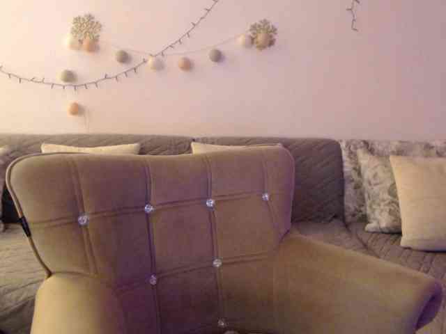 goodSnowQueen webcam