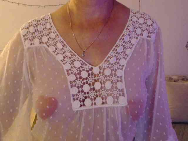 goodSnowQueen webcam