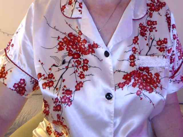 goodSnowQueen webcam