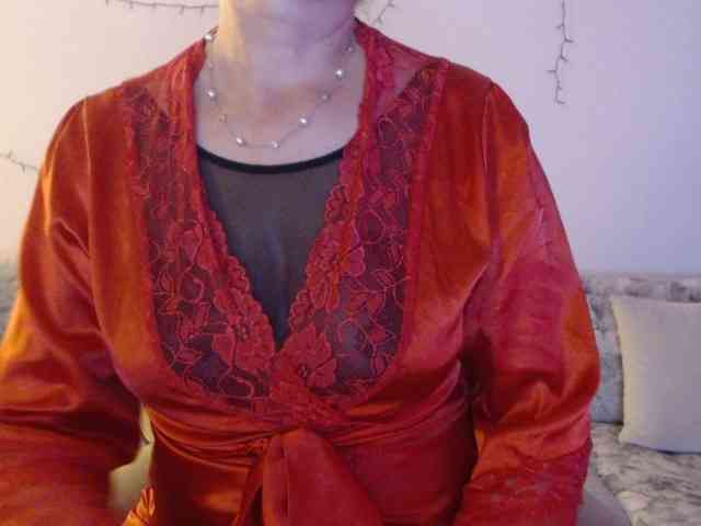 goodSnowQueen webcam