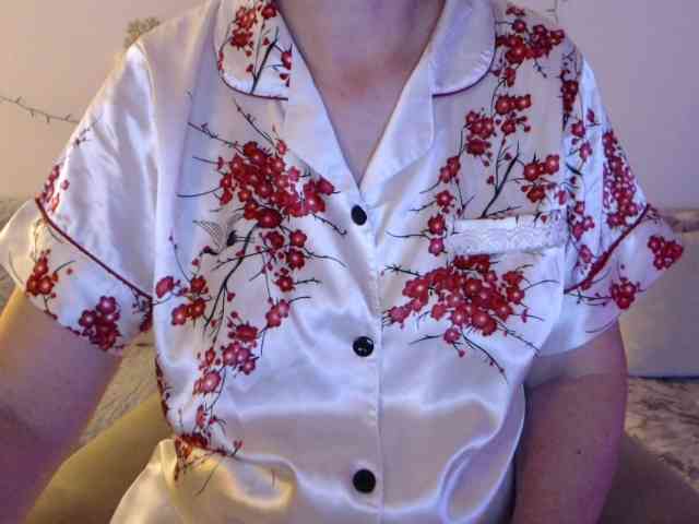 goodSnowQueen webcam