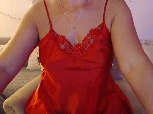 goodSnowQueen webcam