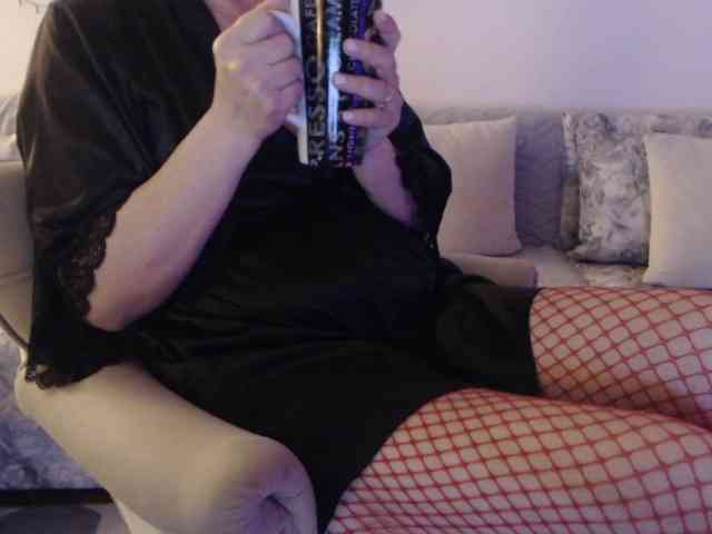 goodSnowQueen webcam