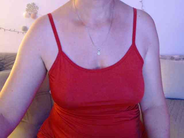 goodSnowQueen webcam