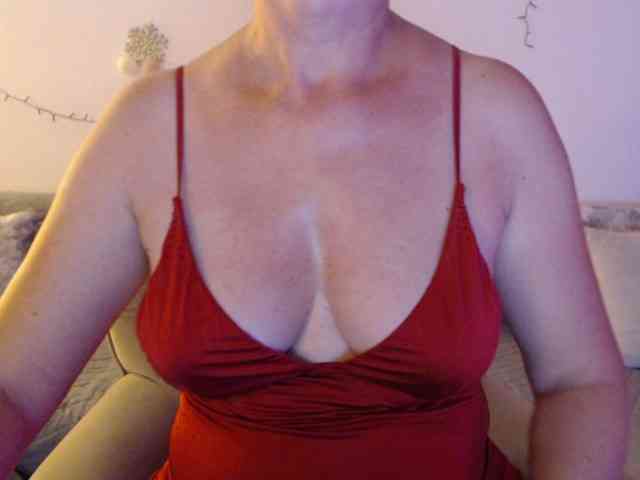 goodSnowQueen webcam