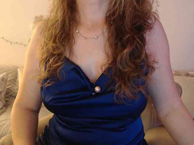goodSnowQueen webcam