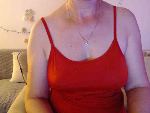 goodSnowQueen webcam
