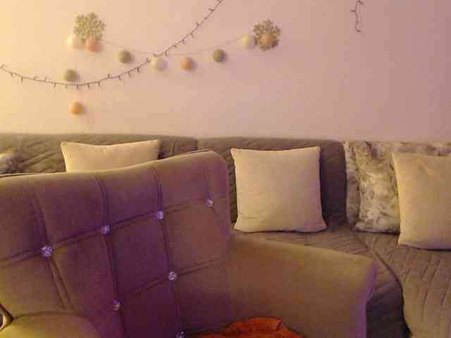 goodsnowqueen's live room
