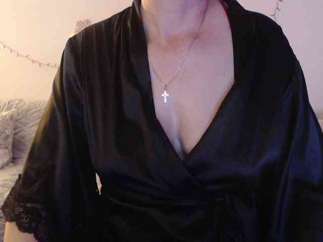 goodSnowQueen webcam