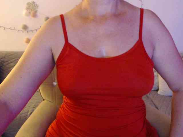 goodSnowQueen webcam