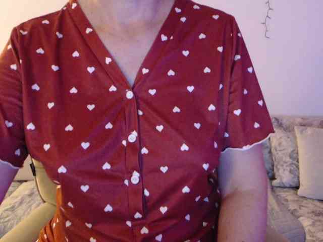 goodSnowQueen webcam