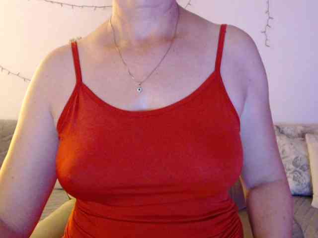 goodSnowQueen webcam