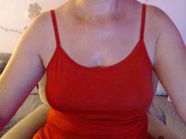 goodSnowQueen webcam