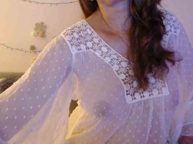 goodSnowQueen webcam