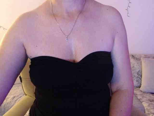 Modella: goodSnowQueen