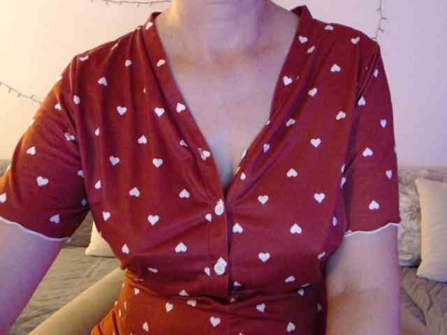 goodSnowQueen webcam
