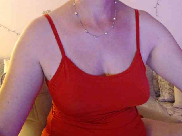 goodSnowQueen webcam