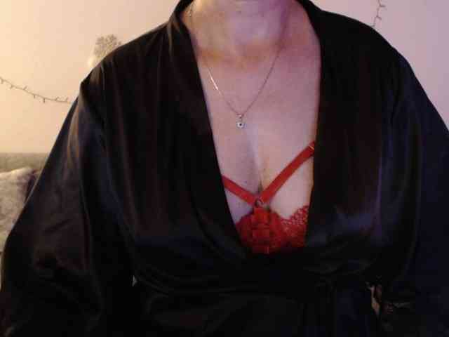 goodSnowQueen webcam