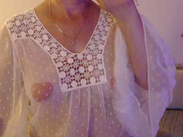 goodSnowQueen webcam