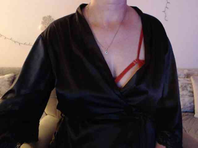 goodSnowQueen webcam