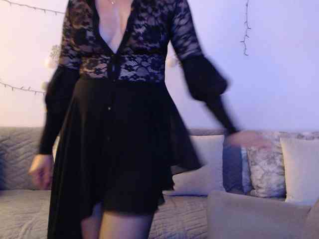 goodSnowQueen webcam