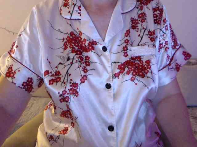goodSnowQueen webcam
