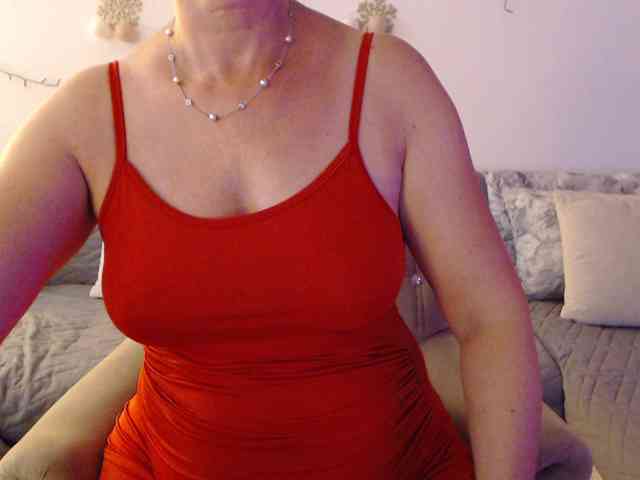 goodSnowQueen webcam