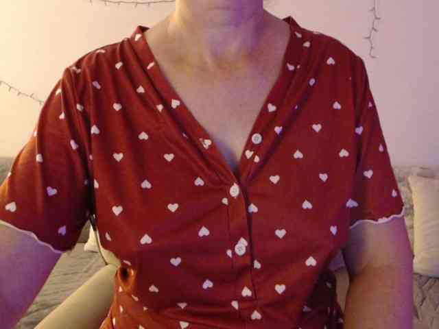 goodSnowQueen webcam