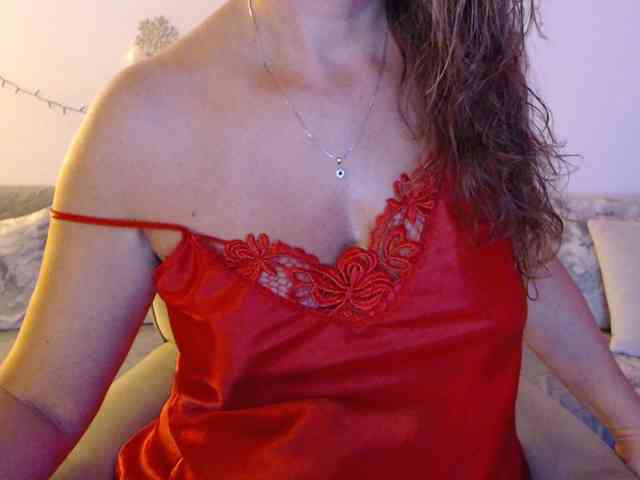 goodSnowQueen webcam