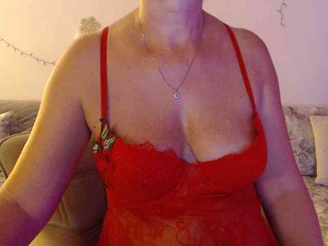 goodSnowQueen webcam