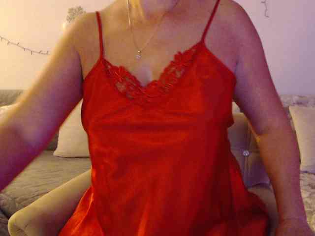 goodSnowQueen webcam