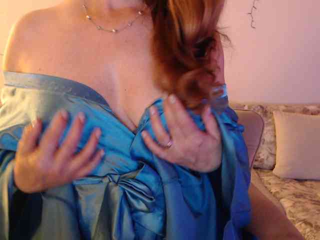 goodSnowQueen goodSnowQueen