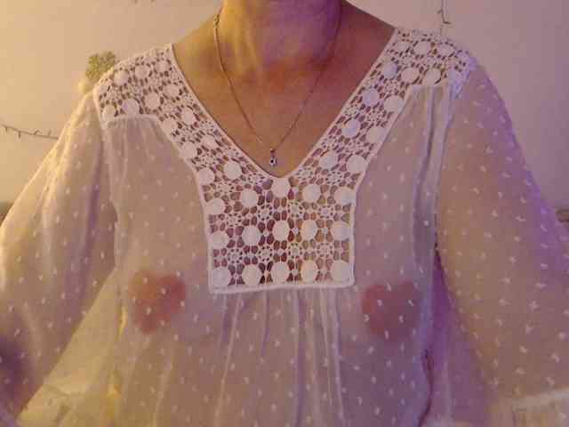 goodSnowQueen webcam