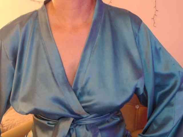 goodSnowQueen webcam