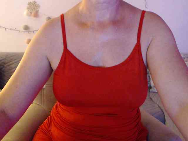 goodSnowQueen webcam