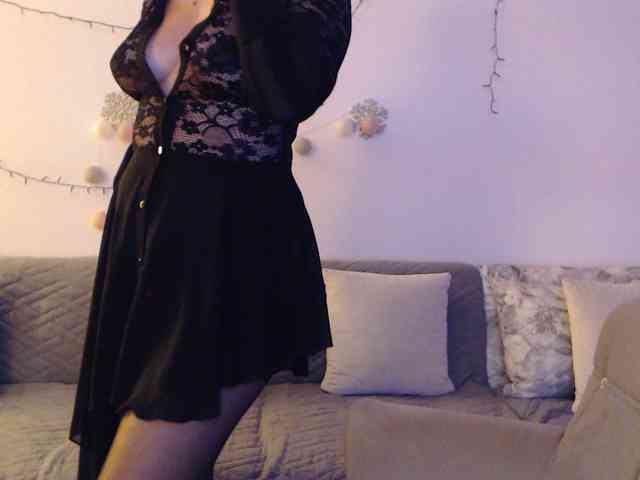 goodSnowQueen webcam