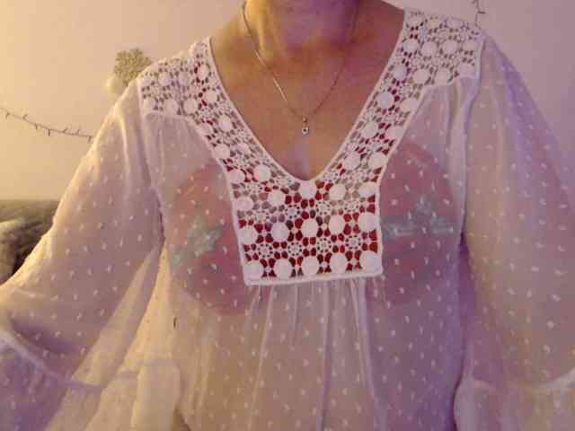 goodSnowQueen goodSnowQueen