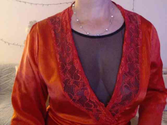 goodSnowQueen webcam