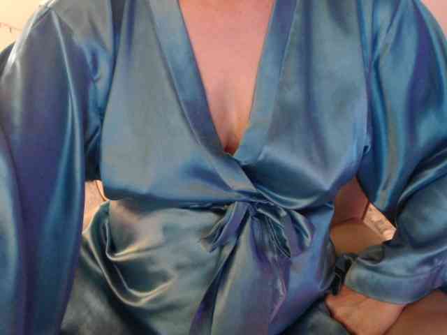 goodSnowQueen webcam