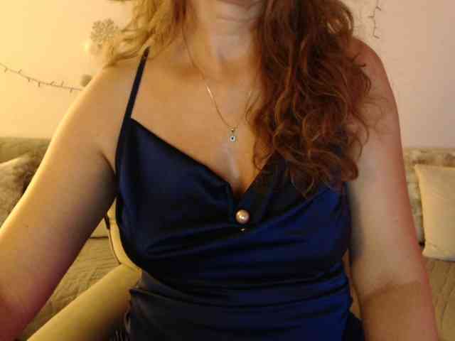 goodSnowQueen webcam