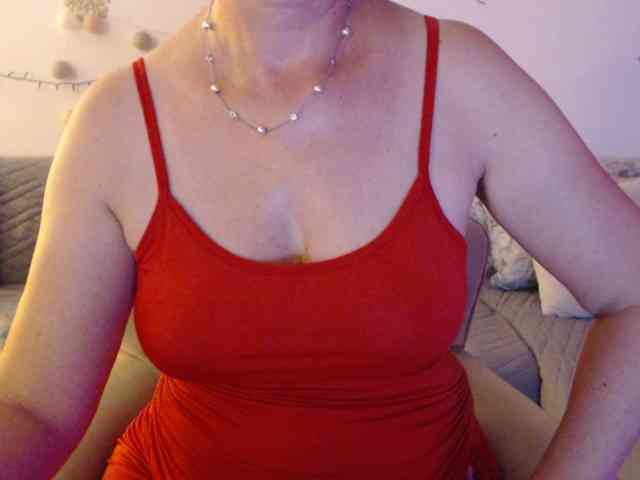 goodSnowQueen webcam