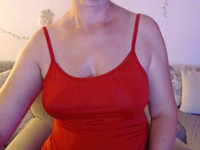 goodSnowQueen webcam