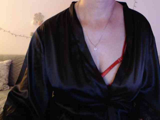 goodSnowQueen webcam