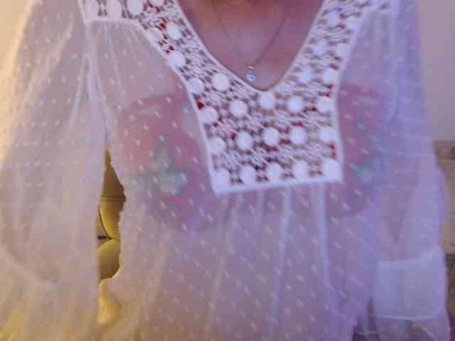goodSnowQueen webcam
