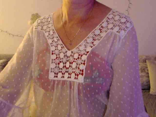 goodSnowQueen webcam