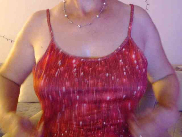 goodSnowQueen webcam