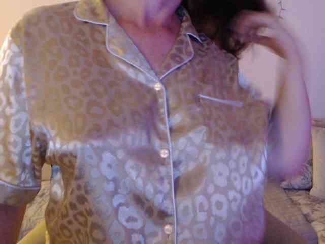 goodSnowQueen webcam