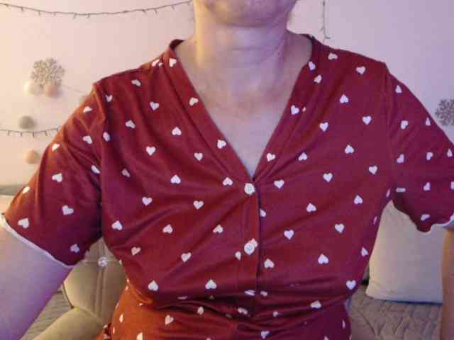 goodSnowQueen webcam