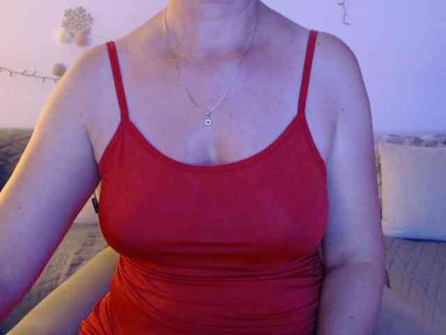 goodSnowQueen webcam