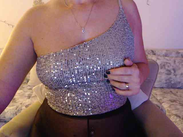 Model: goodSnowQueen